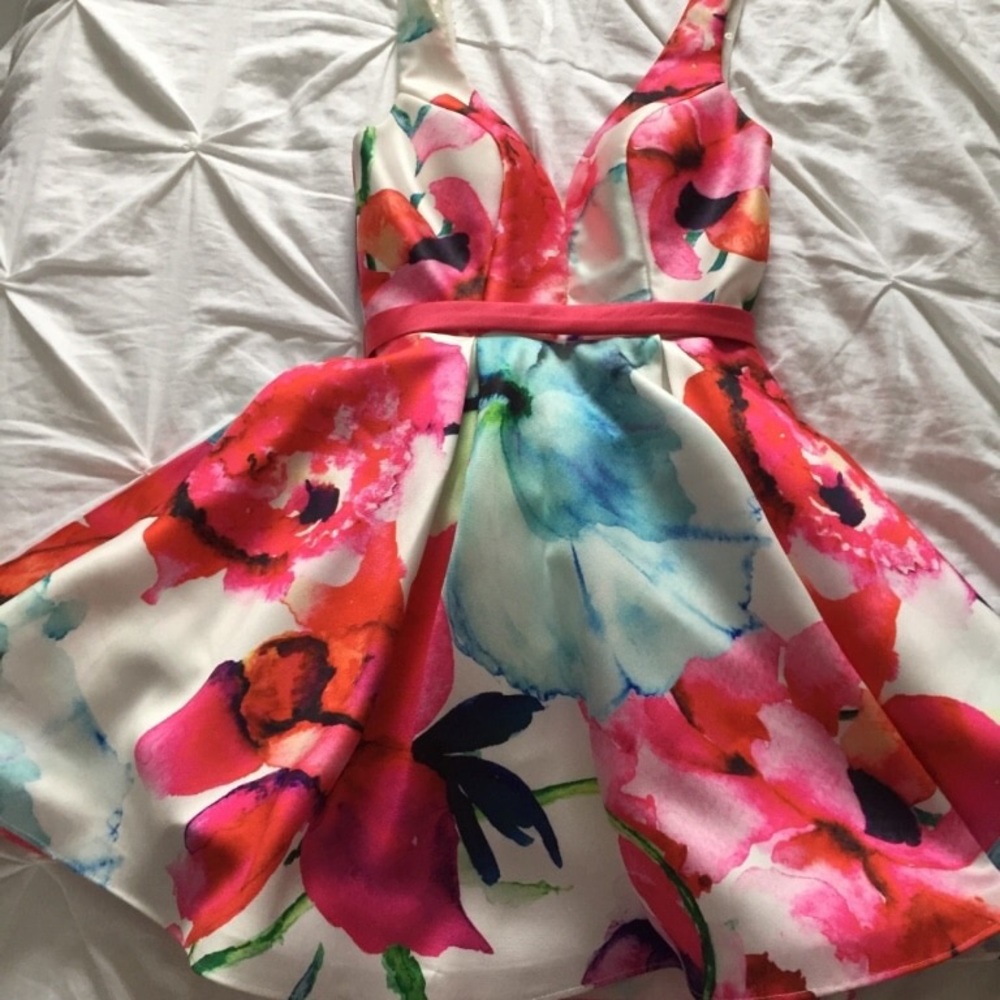 Abby Paris floral dress